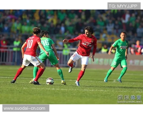 国安与恒大激战全场精彩视频回顾与赛后分析