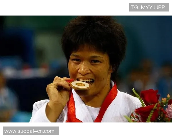 冼东妹：从普通女孩到国际舞台的华丽转身与奋斗历程